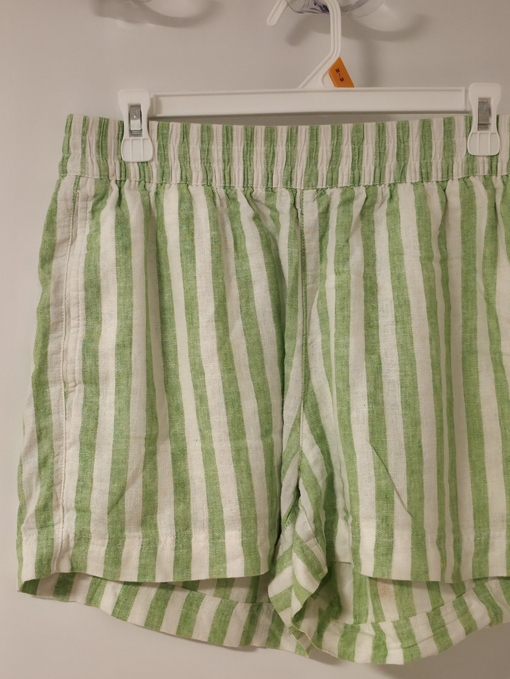 Old Navy Green and White Striped Elastic-Waist Shorts - Picture 3 of 5